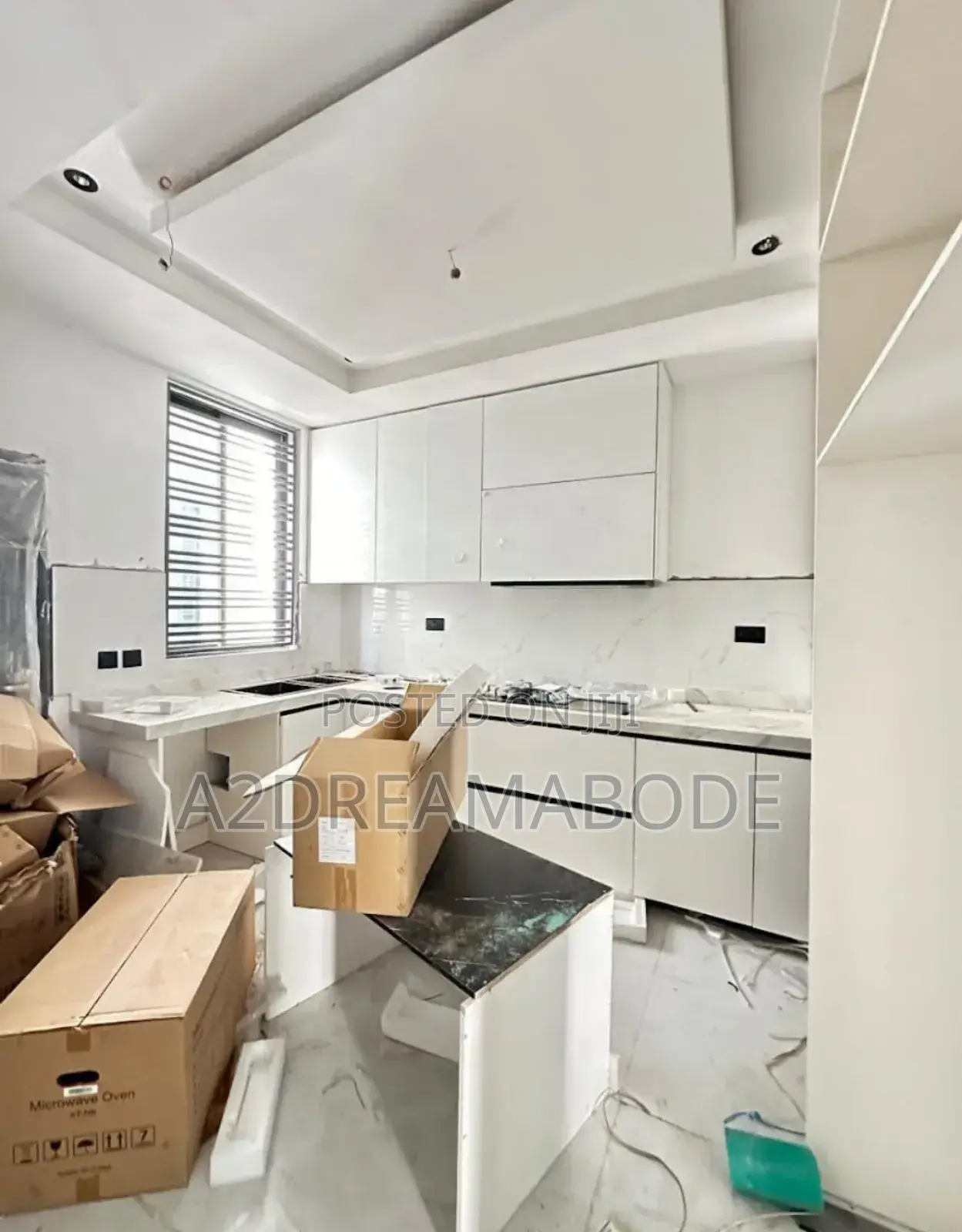 4bdrm House in Off Awolowo Way, Ikoyi for sale in Ikoyi