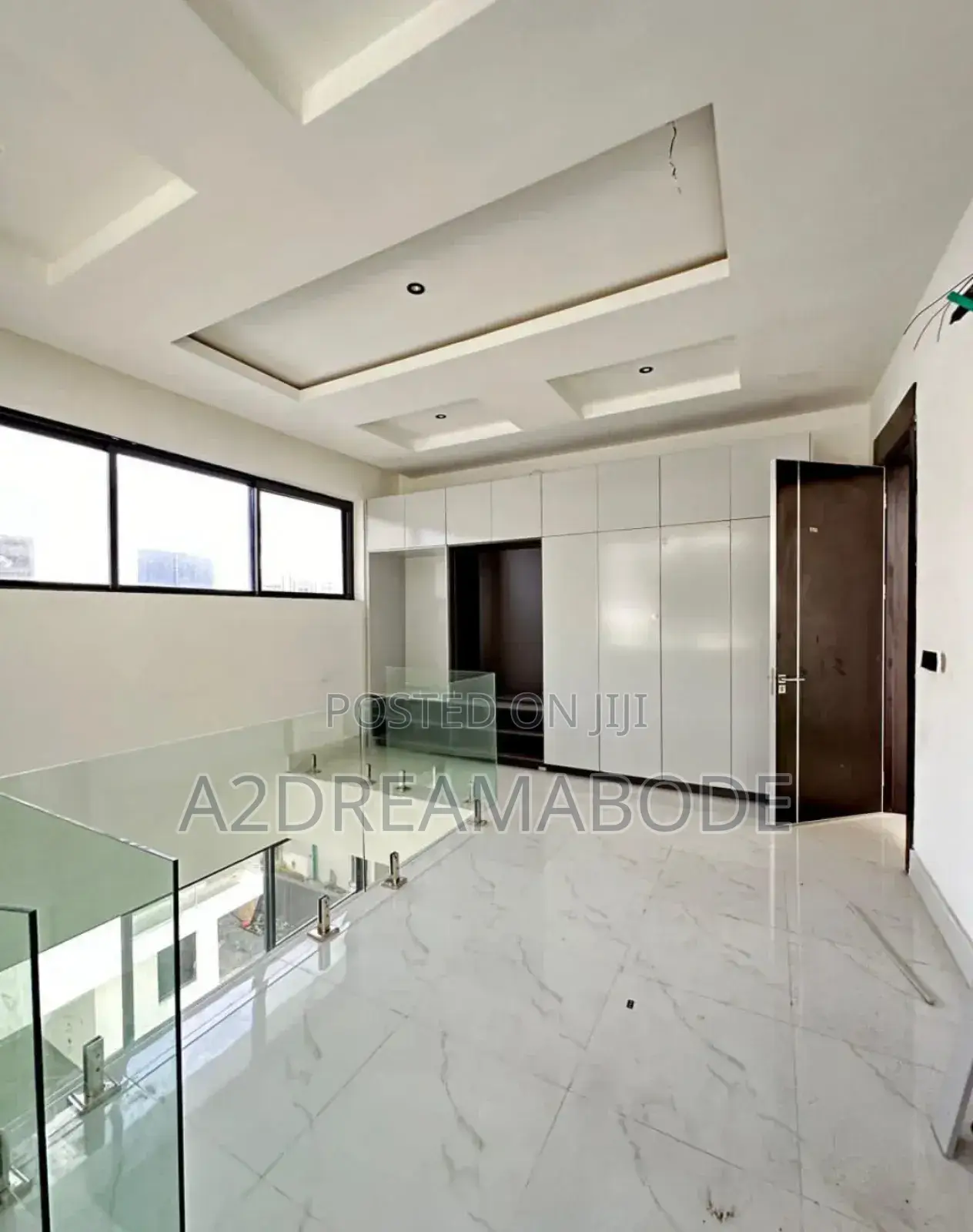 4bdrm House in Off Awolowo Way, Ikoyi for sale in Ikoyi