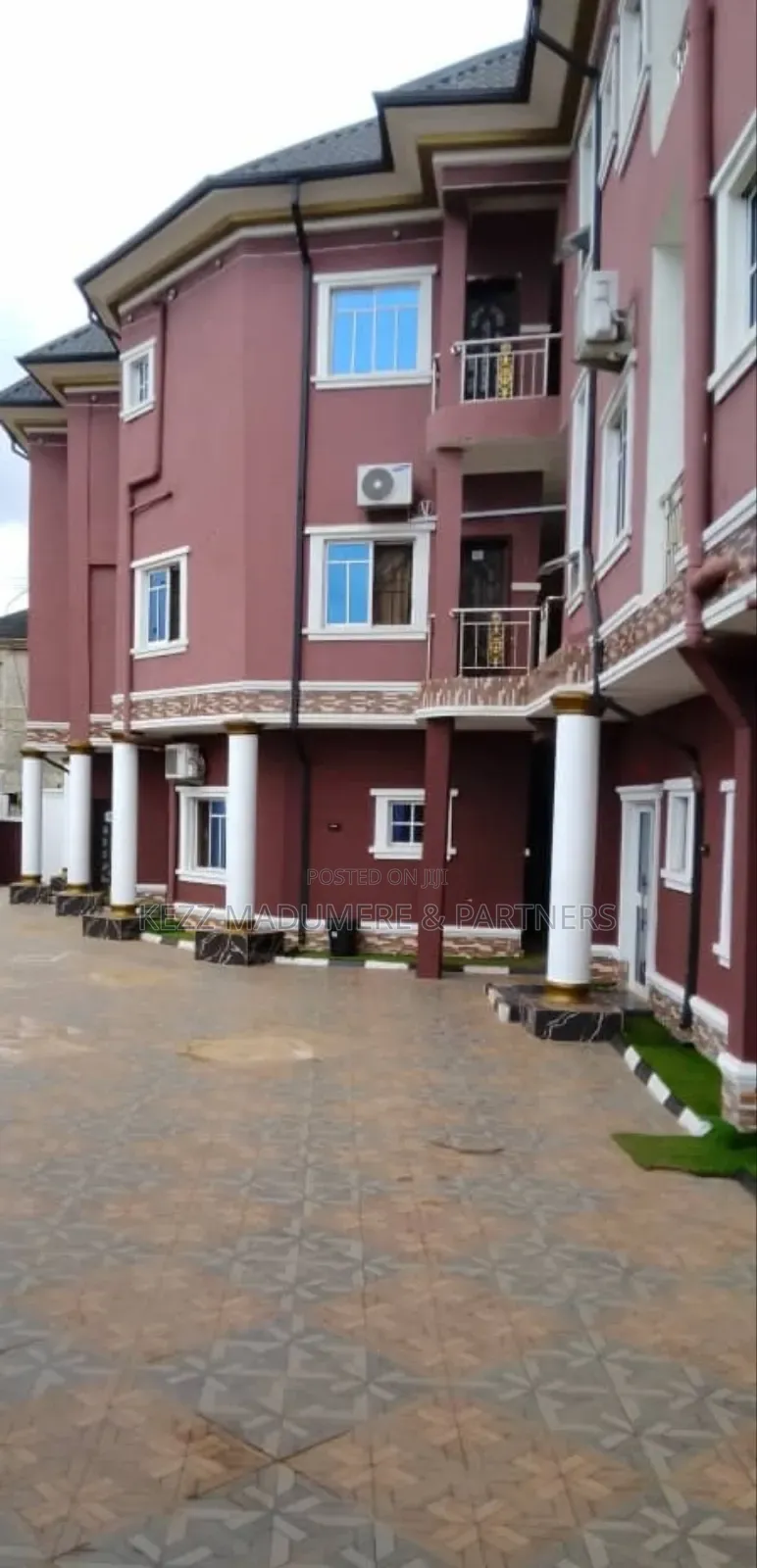 For Sale : 37 Rooms Hotel in Owerri , Imo State in Owerri