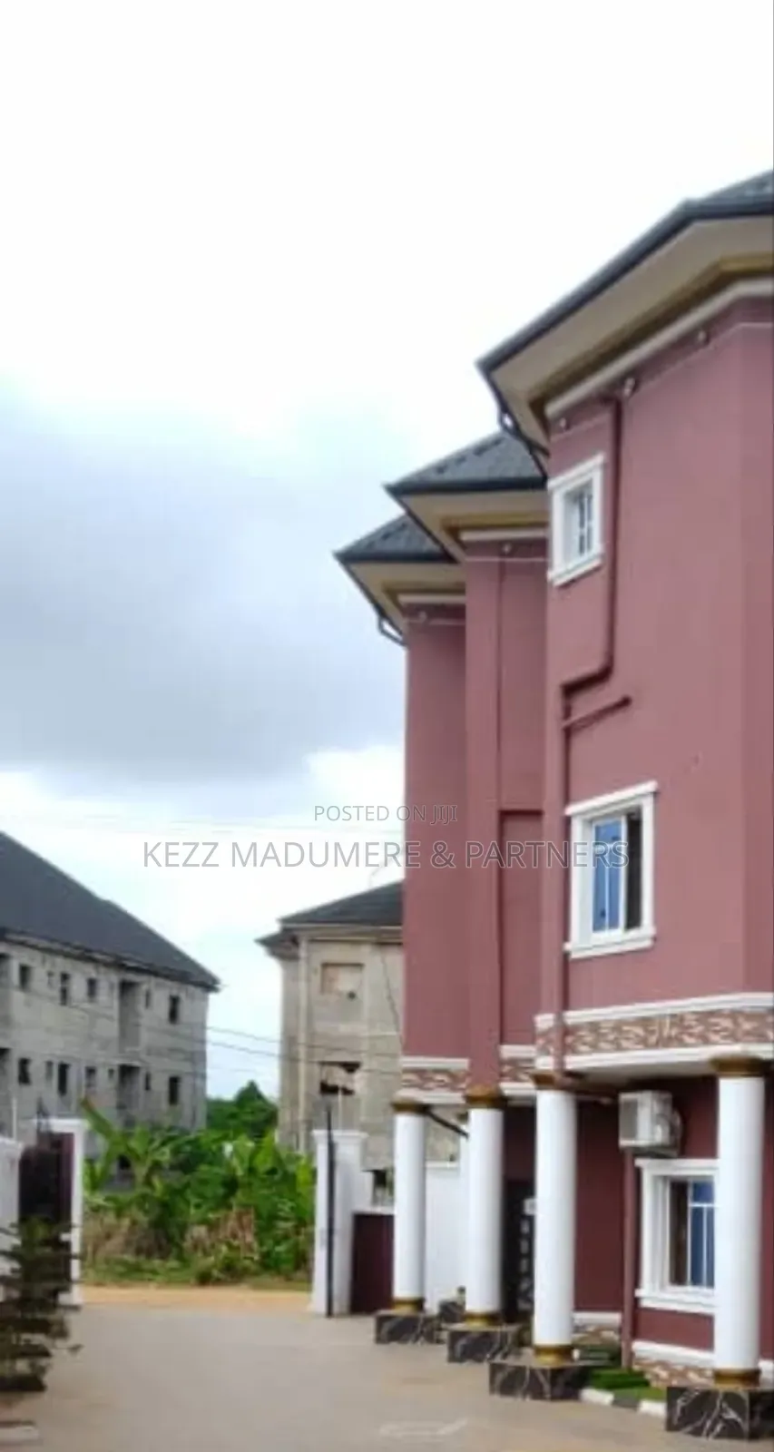 For Sale : 37 Rooms Hotel in Owerri , Imo State in Owerri