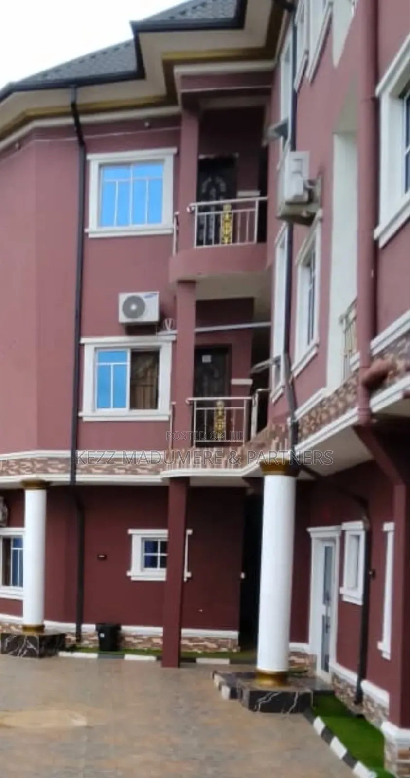For Sale : 37 Rooms Hotel in Owerri , Imo State in Owerri