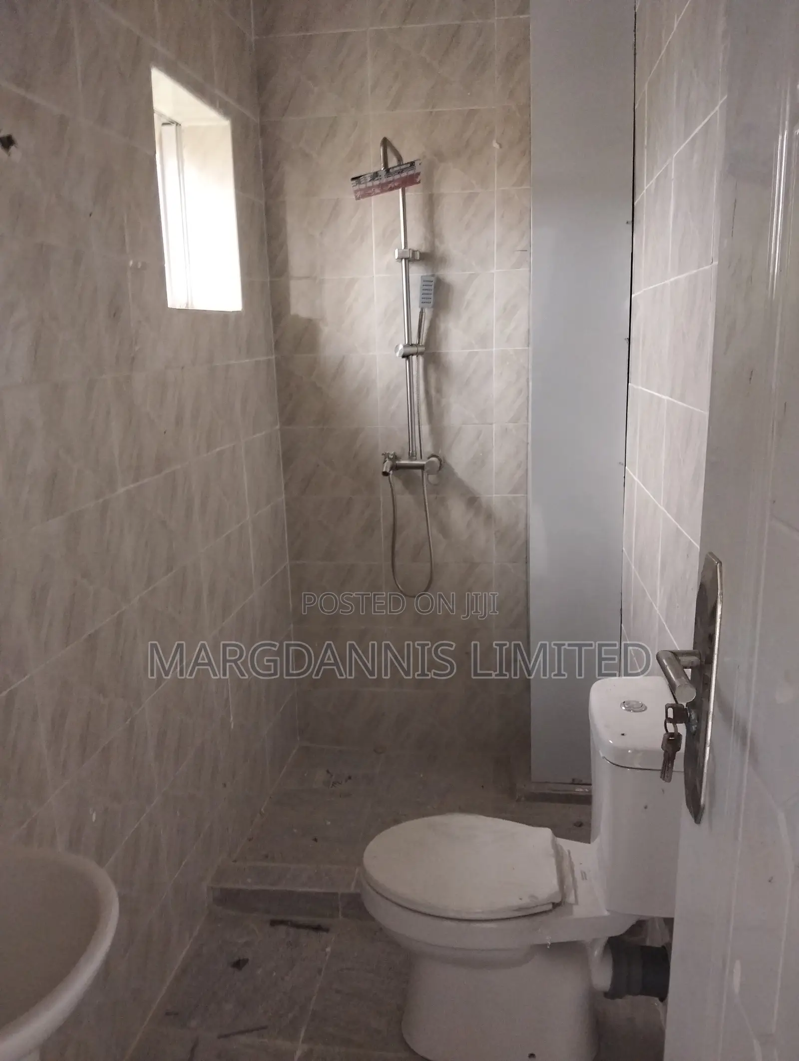 3bdrm Duplex in Fashola Estate, Ibeshe / Ikorodu for sale in Ibeshe / Ikorodu