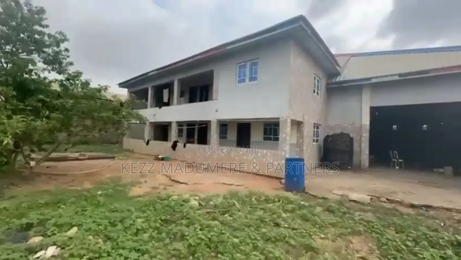 For Sale: Large Size 2 No's Warehouse on 6 Plots in Owerri. in Owerri