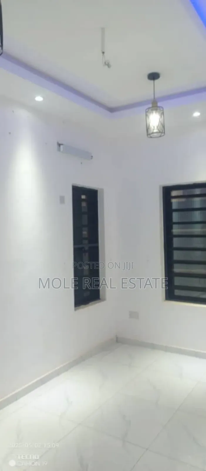 4bdrm Block of Flats in Adenyi Jones Ikeja for sale in Adeniyi Jones