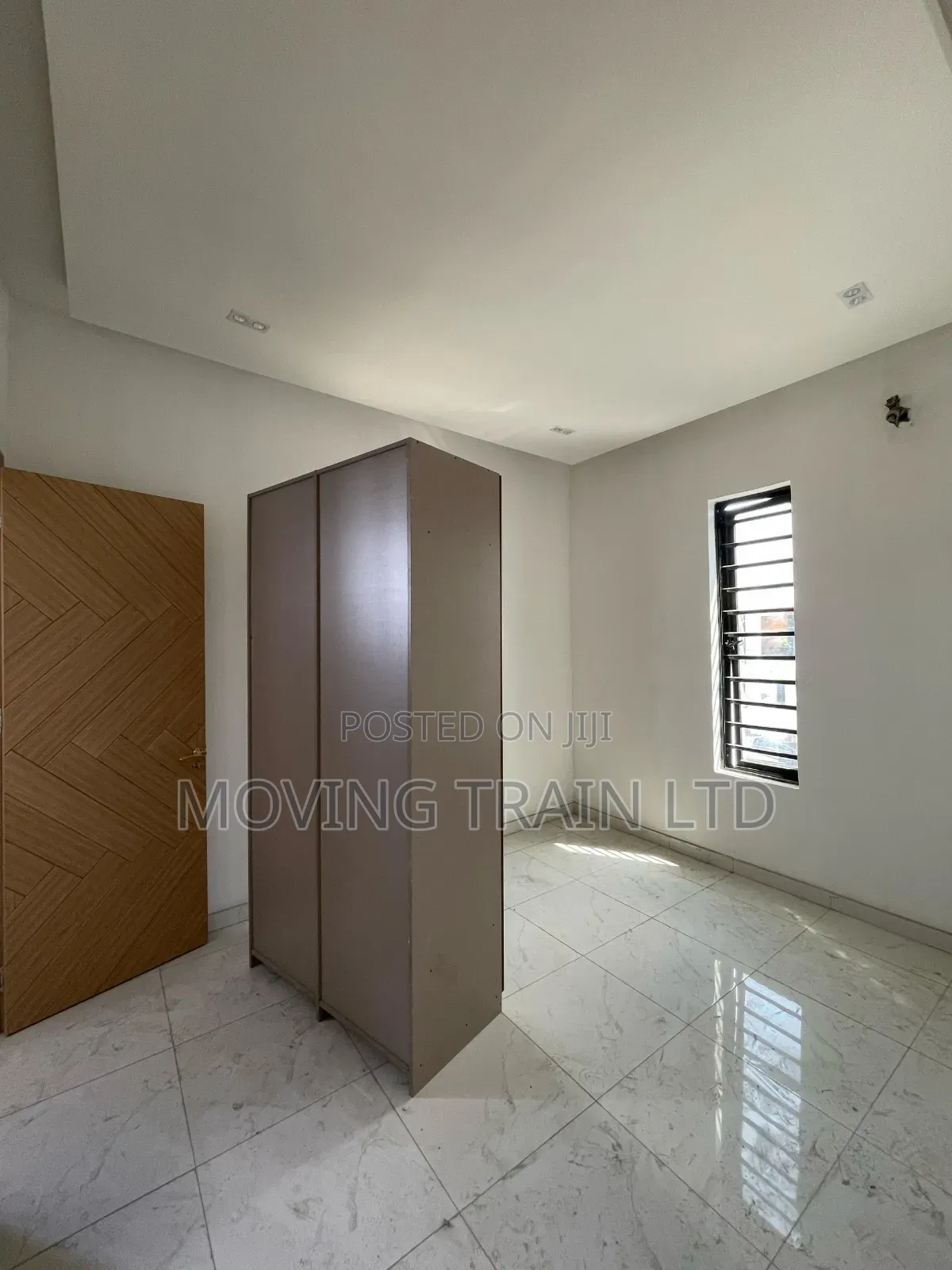 5bdrm Duplex in Lekki for sale in Lekki