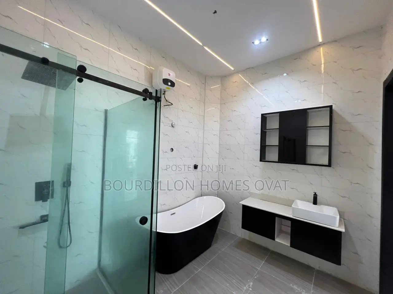 5bdrm Duplex in Ajah for sale in Ajah