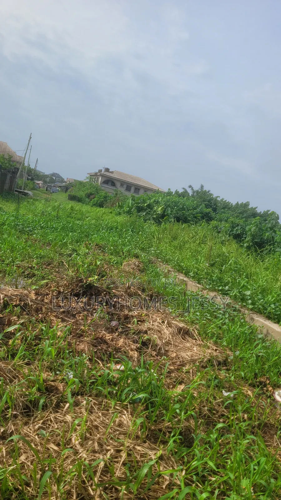 1bdrm Bungalow In Iyanira, Okokomaiko For Sale in Okokomaiko