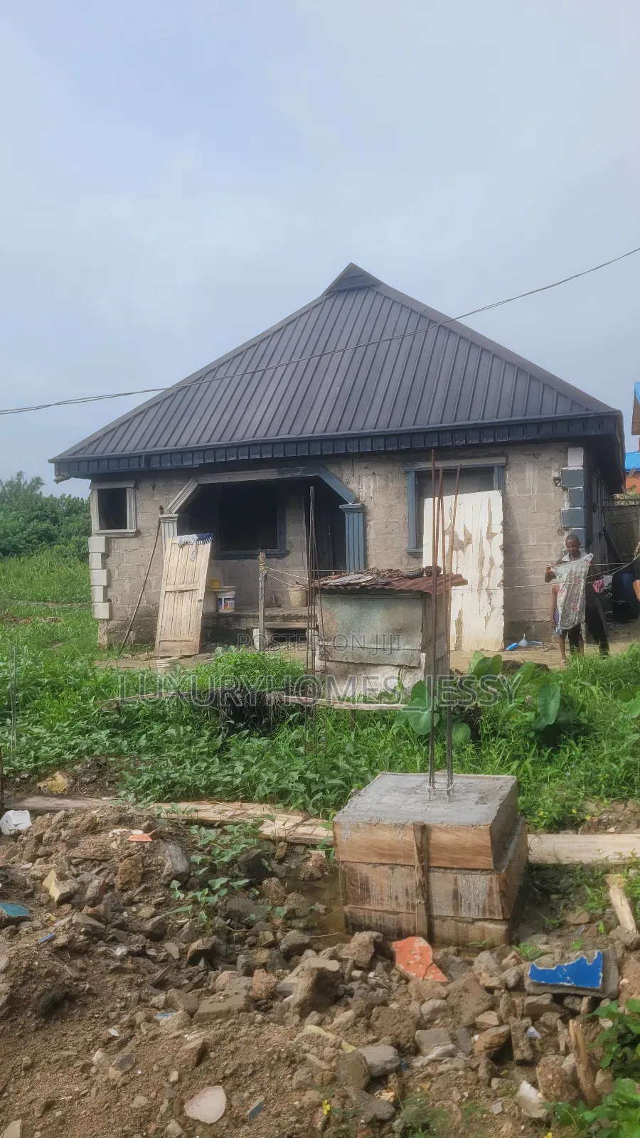 1bdrm Bungalow In Iyanira, Okokomaiko For Sale in Okokomaiko