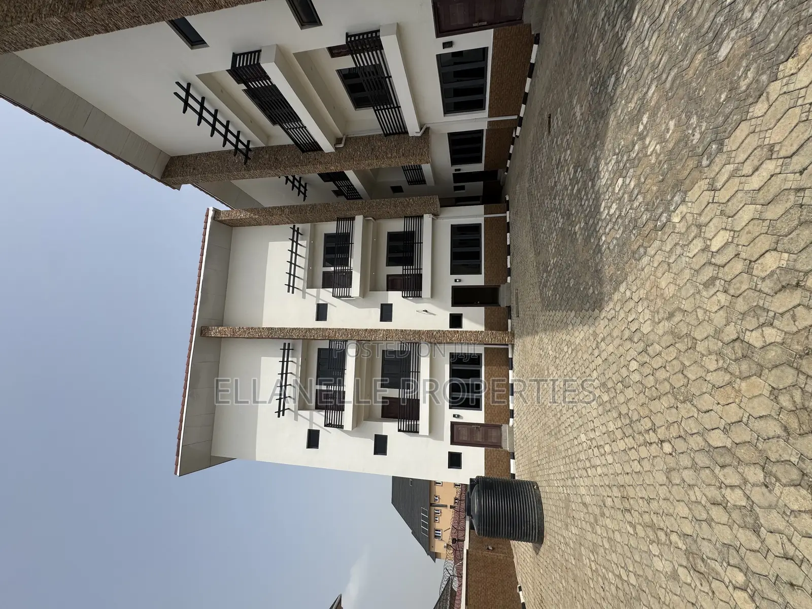 3bdrm Townhouse/Terrace in Jahi for sale in Jahi