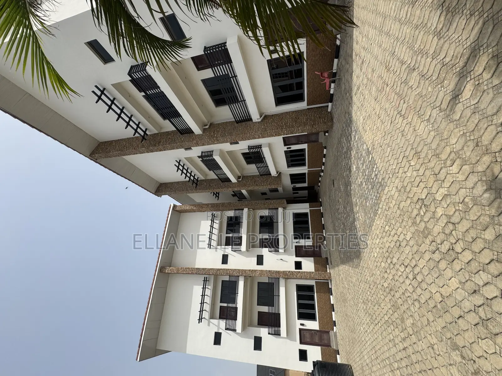 3bdrm Townhouse/Terrace in Jahi for sale in Jahi