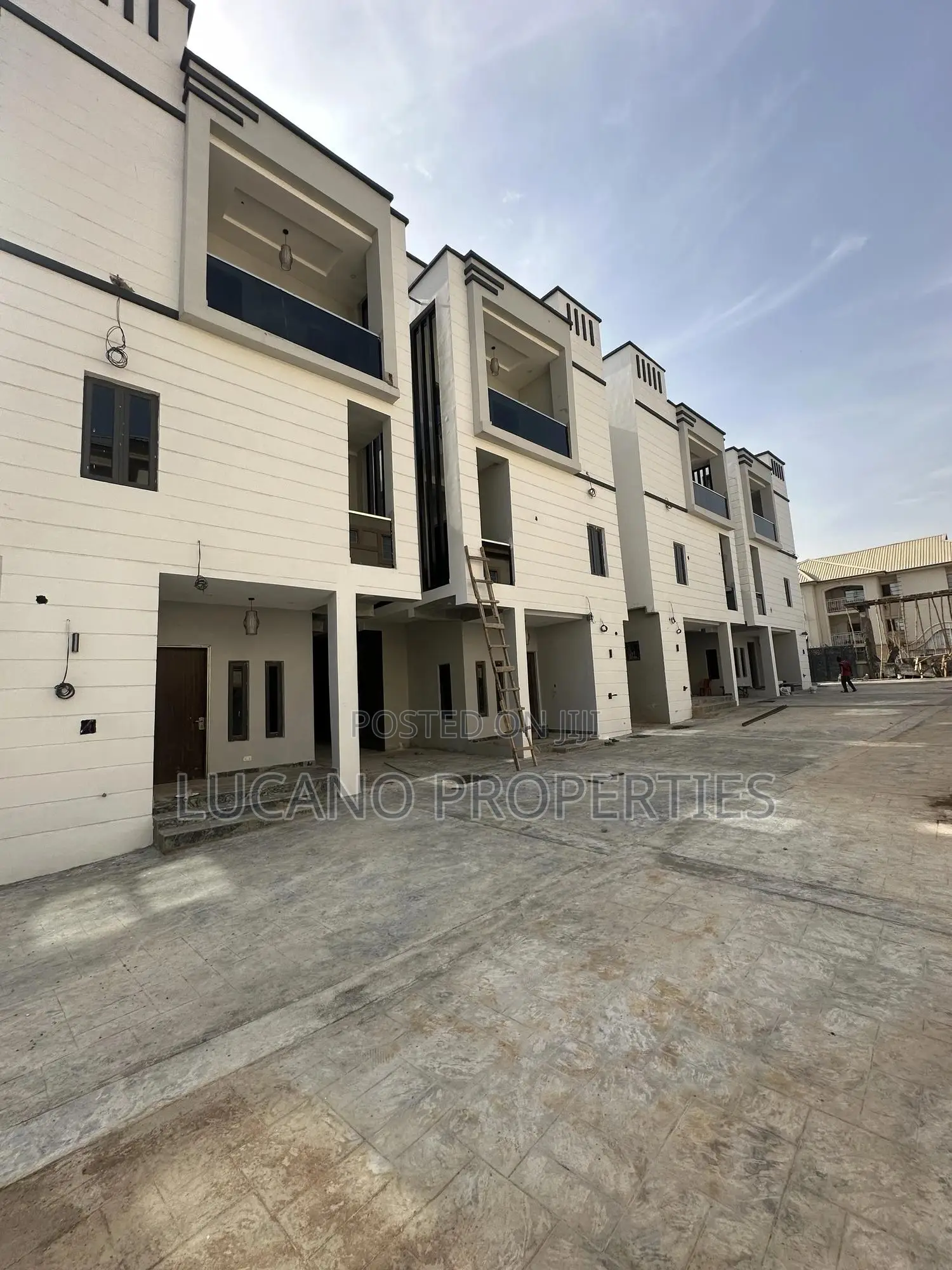 5bdrm Duplex in Wuye District for sale in Wuye