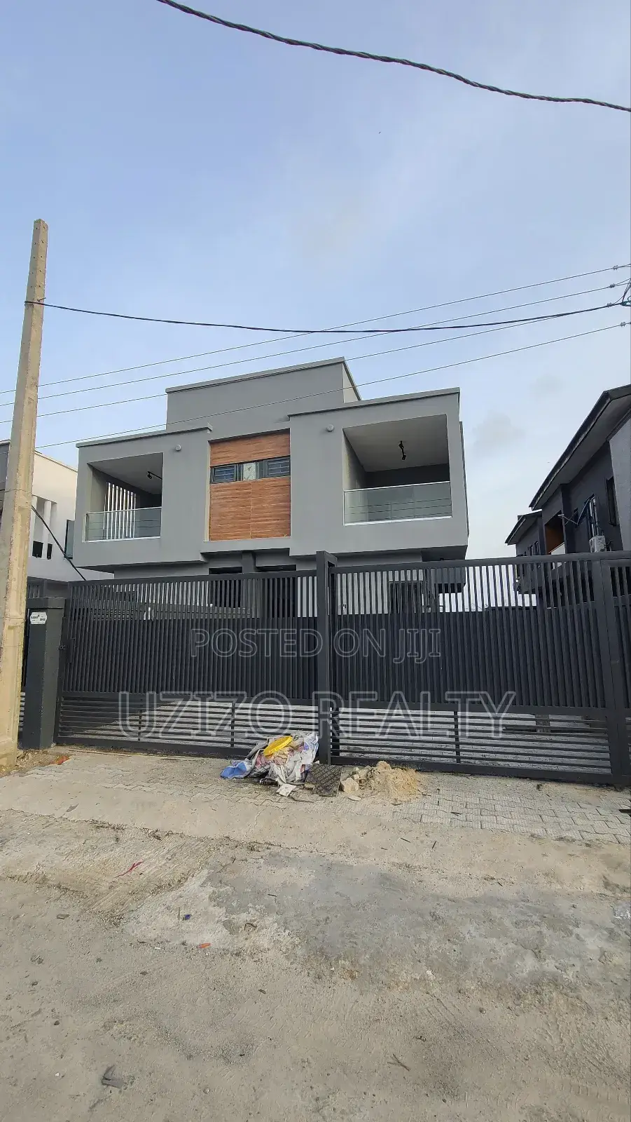 4bdrm Duplex in Beachwood Estate, Bogije for sale in Bogije
