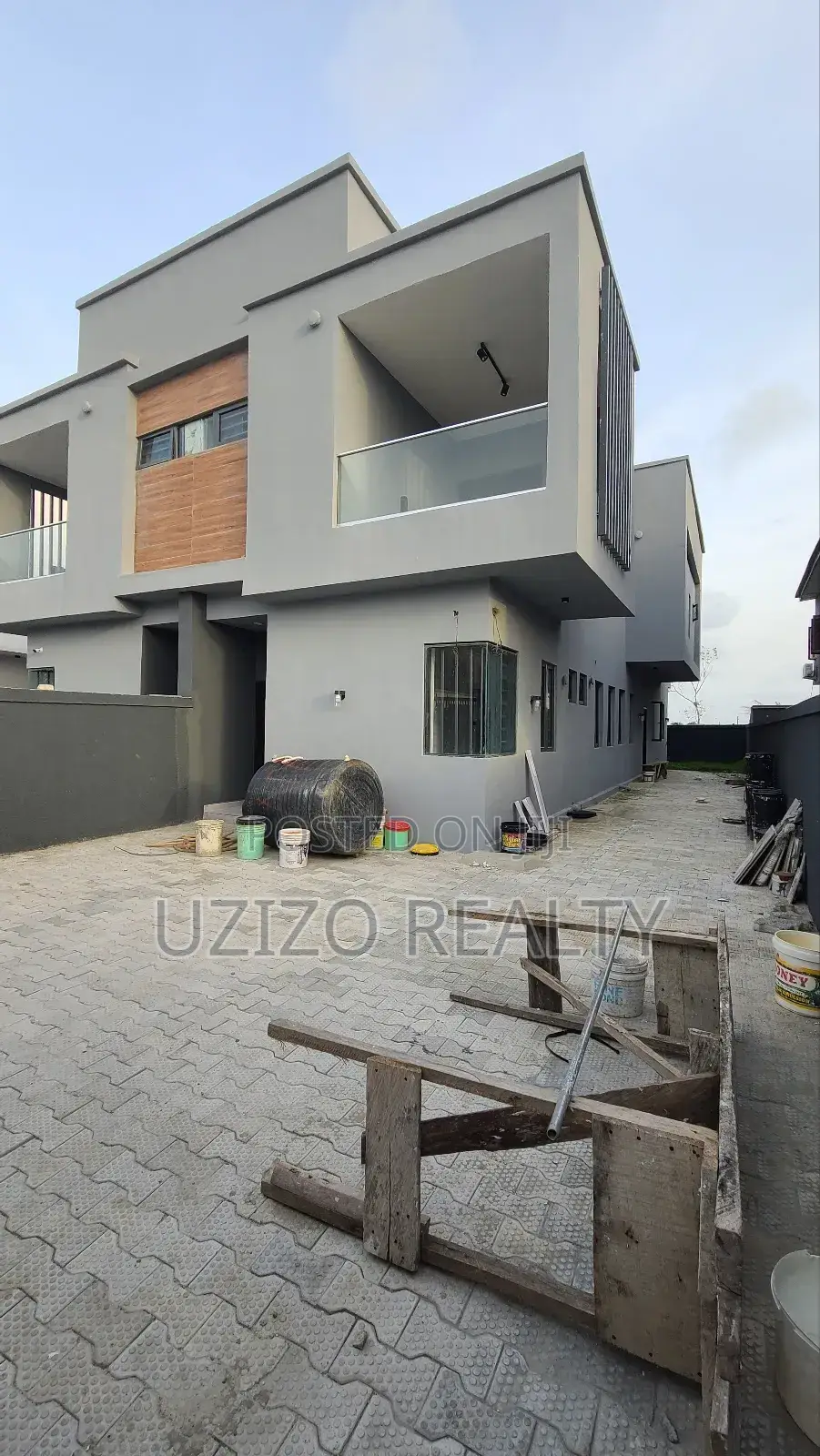 4bdrm Duplex in Beachwood Estate, Bogije for sale in Bogije