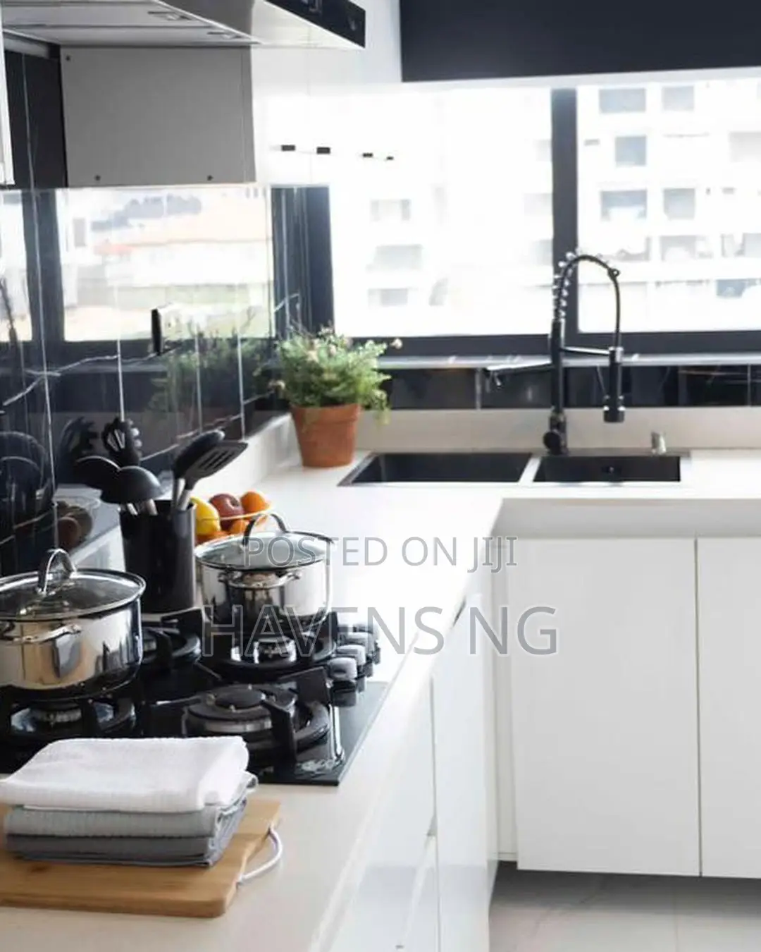 Luxury 2-Bedroom Apartment in Ikate