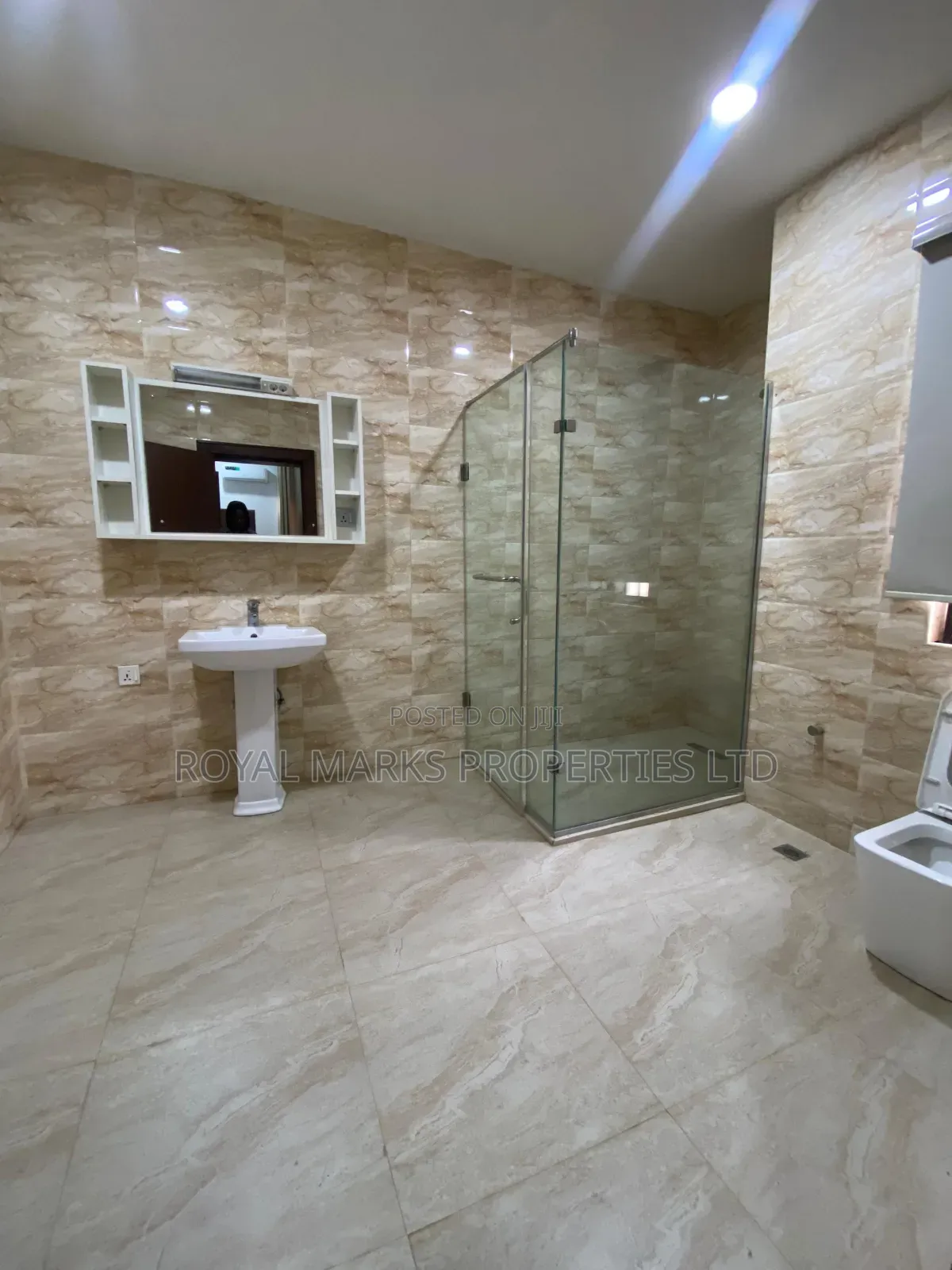 Furnished 2bdrm Block of Flats in Guzape District for rent in Guzape District