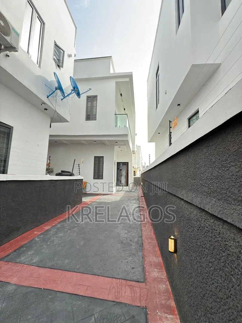 4bdrm Duplex in Ado / Ajah for sale in Ado / Ajah