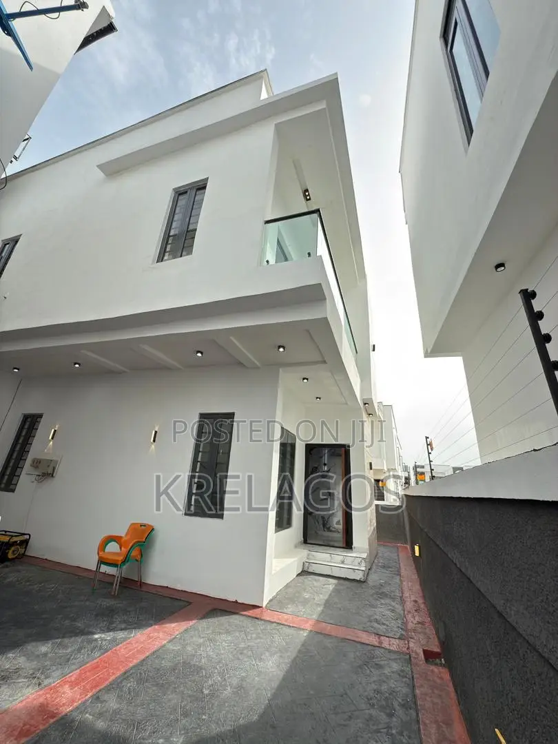 4bdrm Duplex in Ado / Ajah for sale in Ado / Ajah