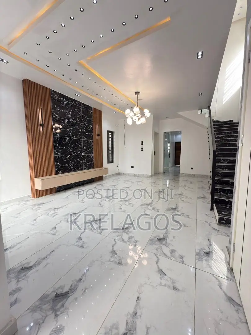 4bdrm Duplex in Ado / Ajah for sale in Ado / Ajah