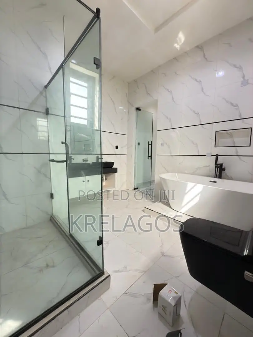 4bdrm Duplex in Ado / Ajah for sale in Ado / Ajah