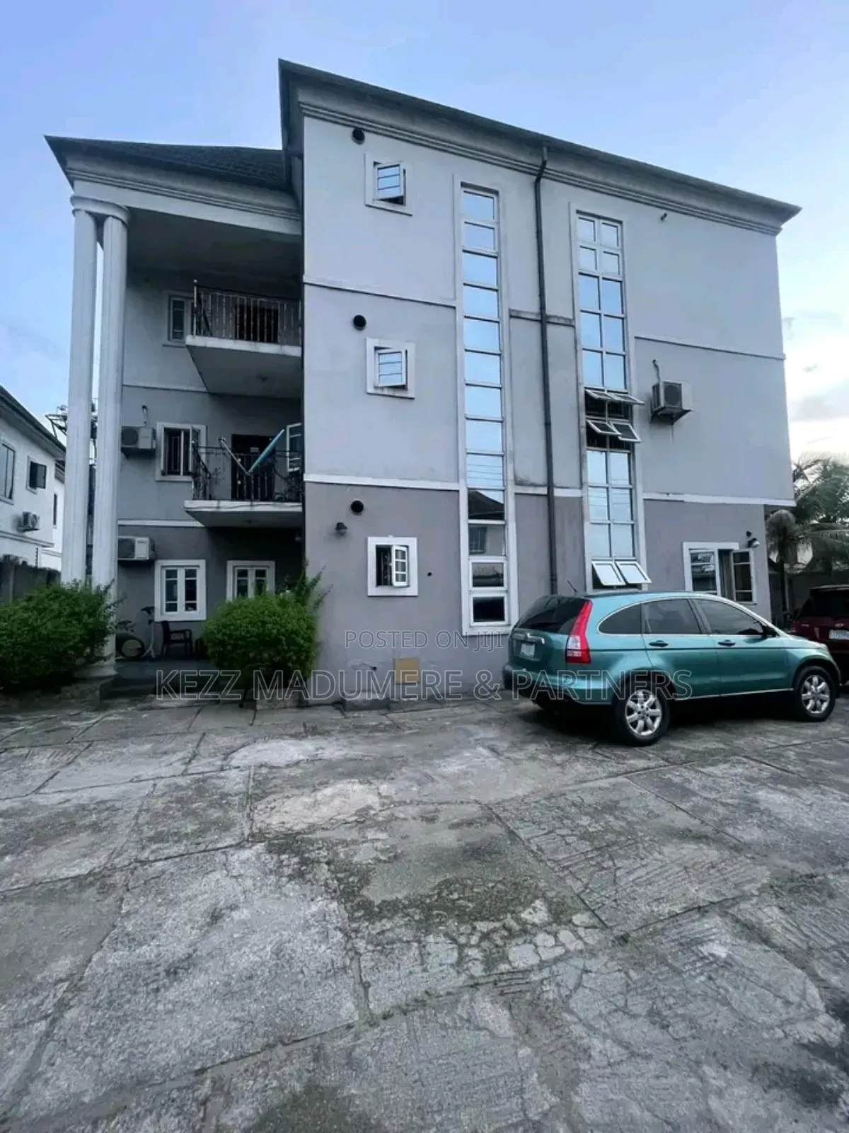 12bdrm Duplex in Shell Cooperative for sale in Eneka