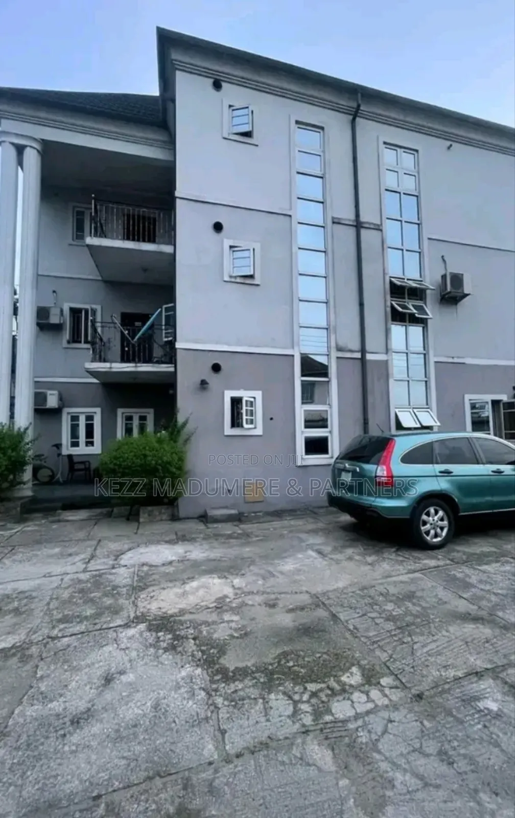 12bdrm Duplex in Shell Cooperative for sale in Eneka