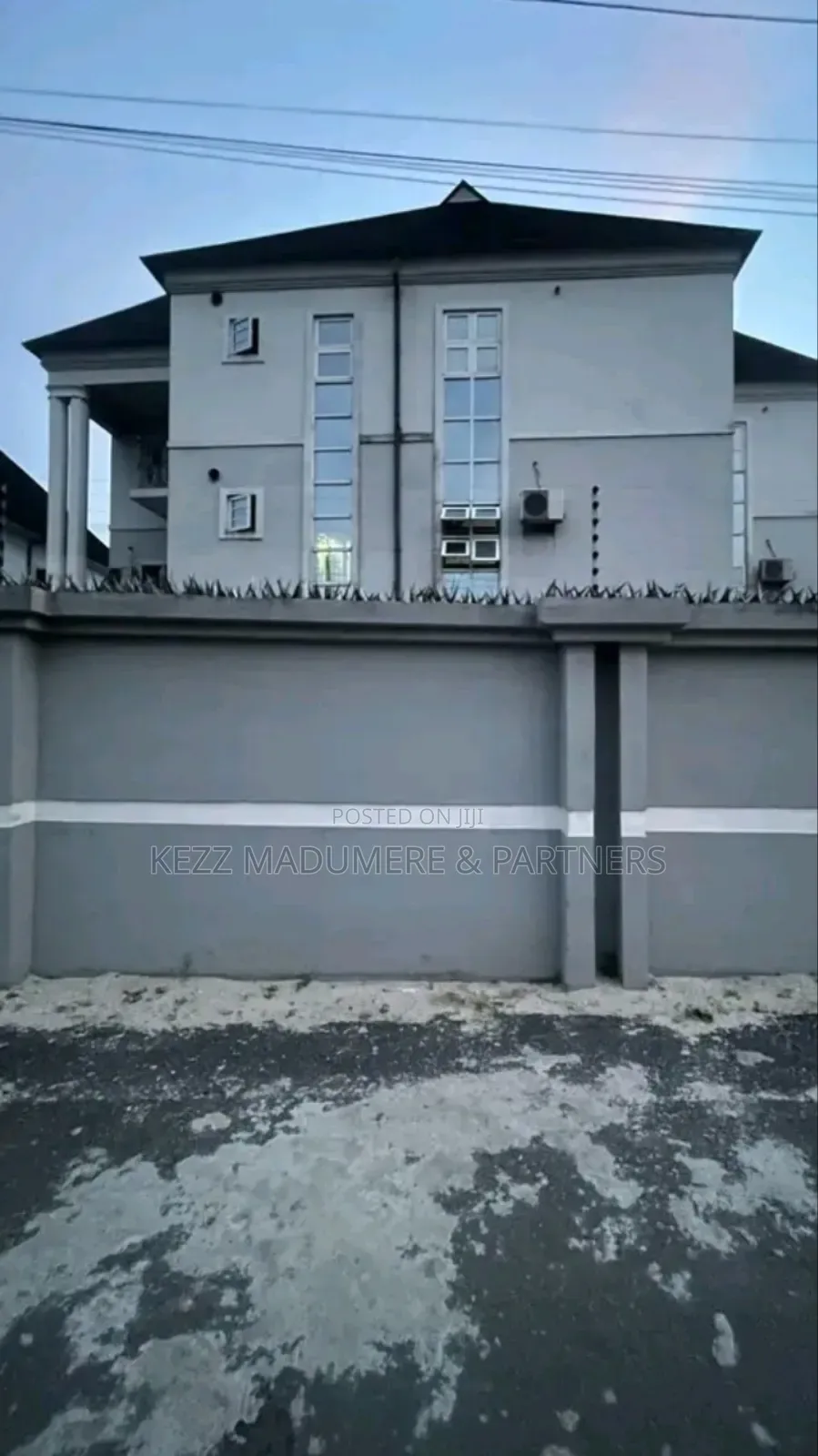 12bdrm Duplex in Shell Cooperative for sale in Eneka