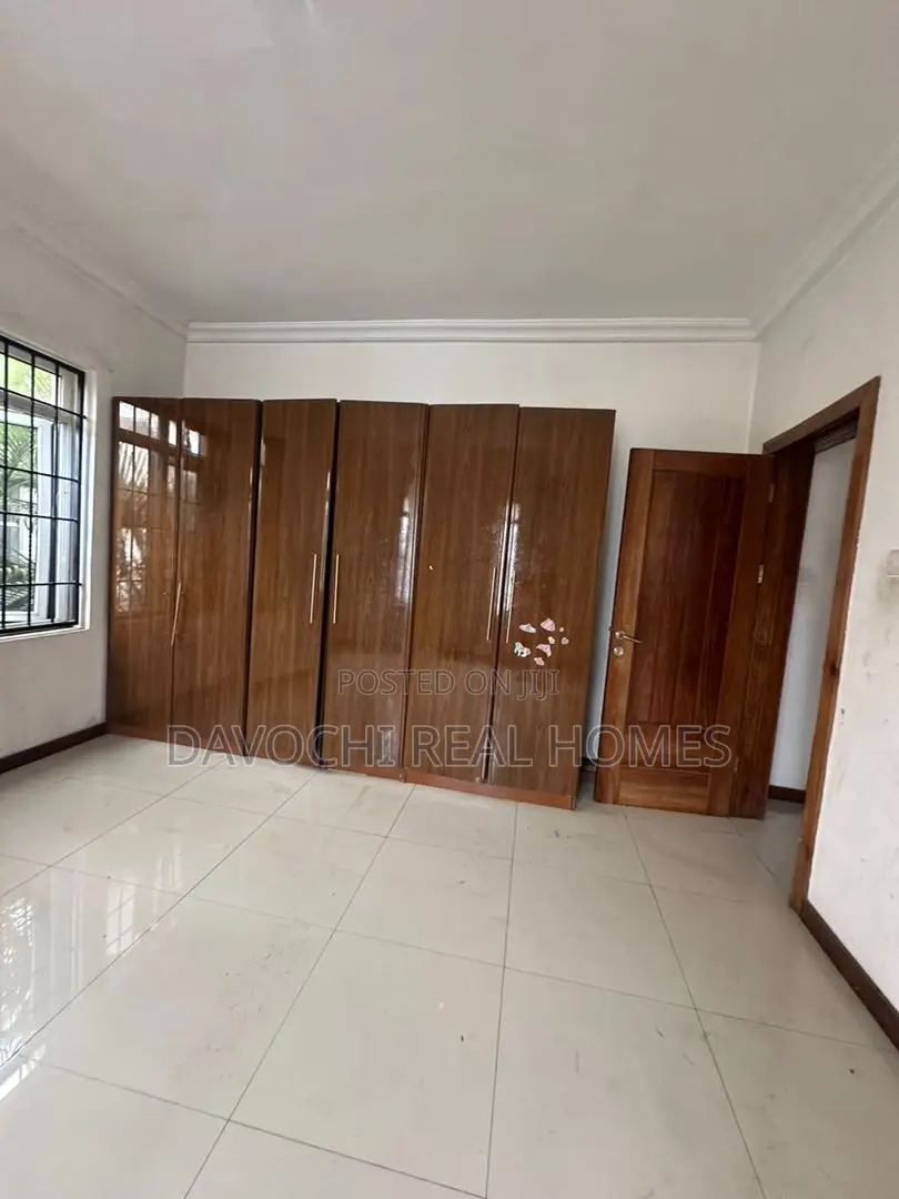 5bdrm Duplex in Lekki Phase1 Right for rent in Lekki Phase 1