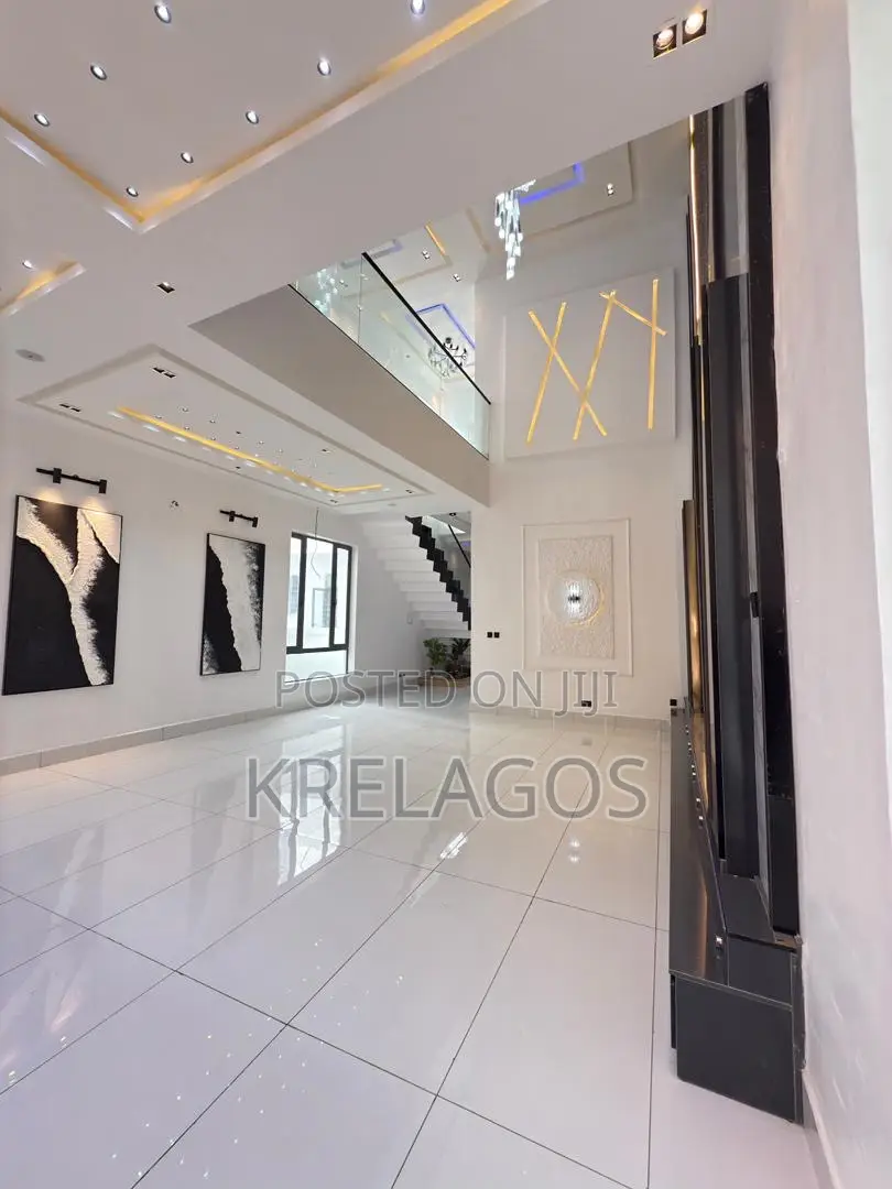 5bdrm Duplex in Ado / Ajah for sale in Ado / Ajah