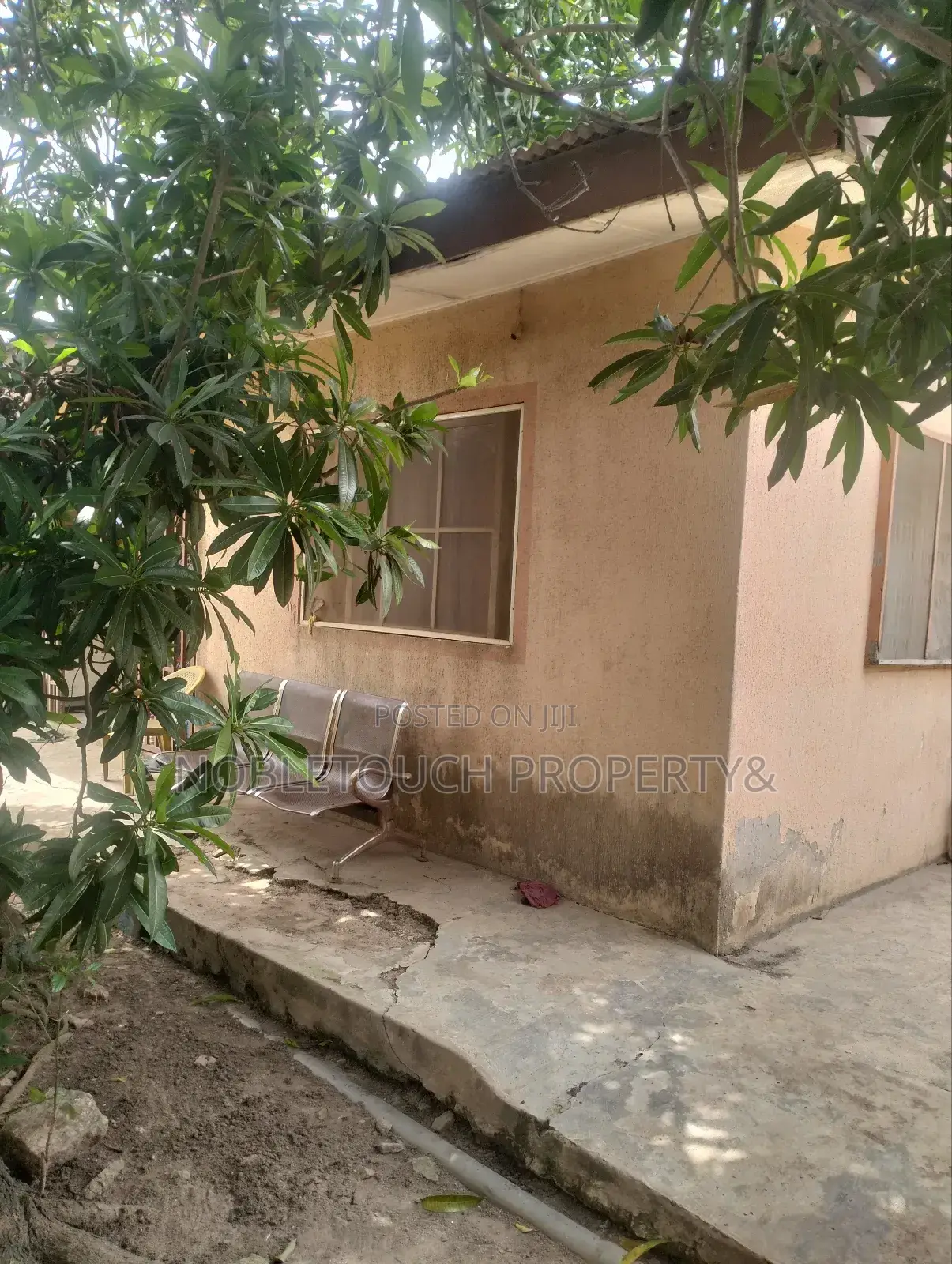 3bdrm Bungalow in Ikotun Idimu Lagos, Iseri Olofin for sale in Iseri Olofin