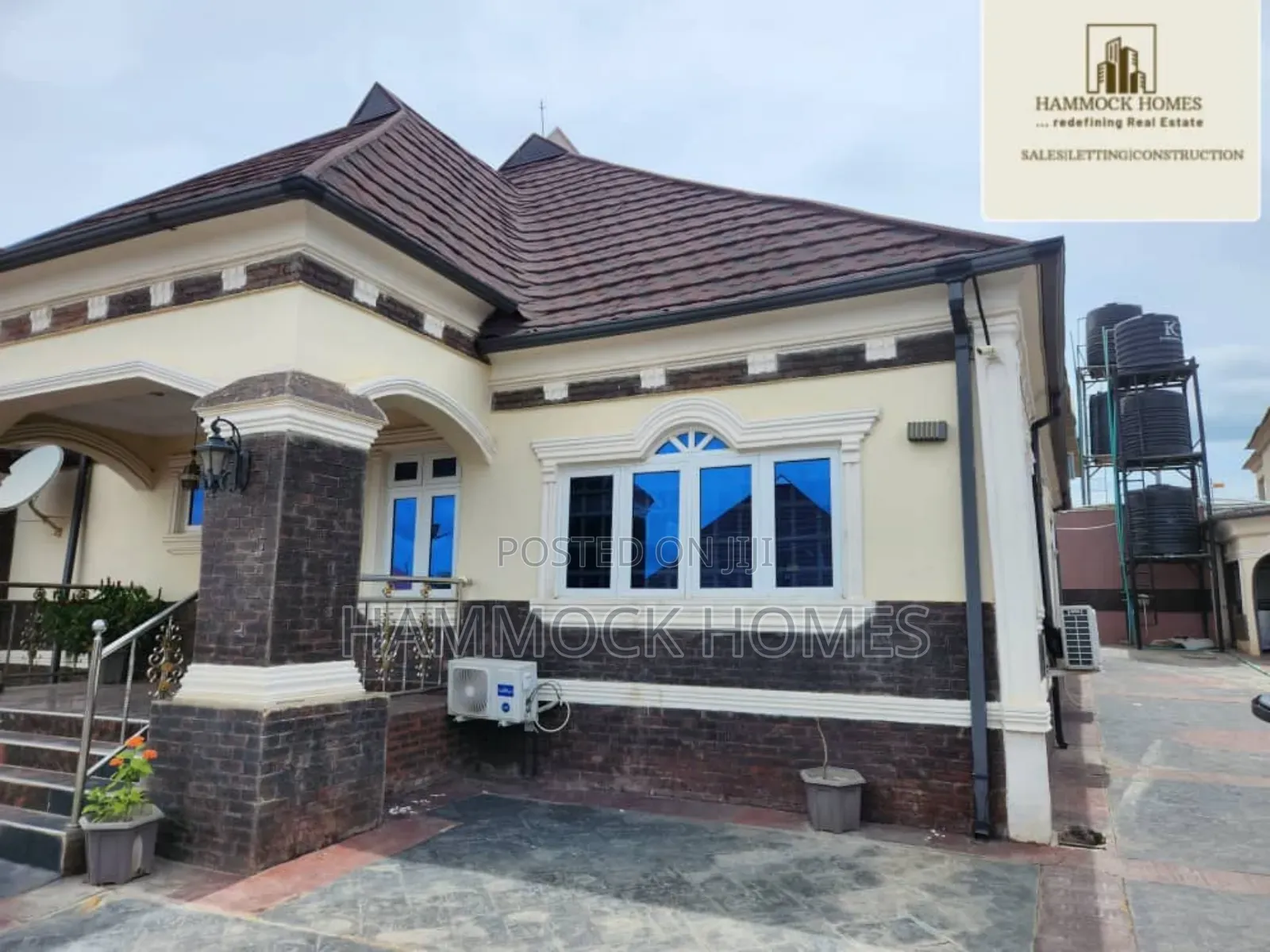 Furnished 3bdrm Bungalow in Adeniran Estate, Jericho for sale in Jericho