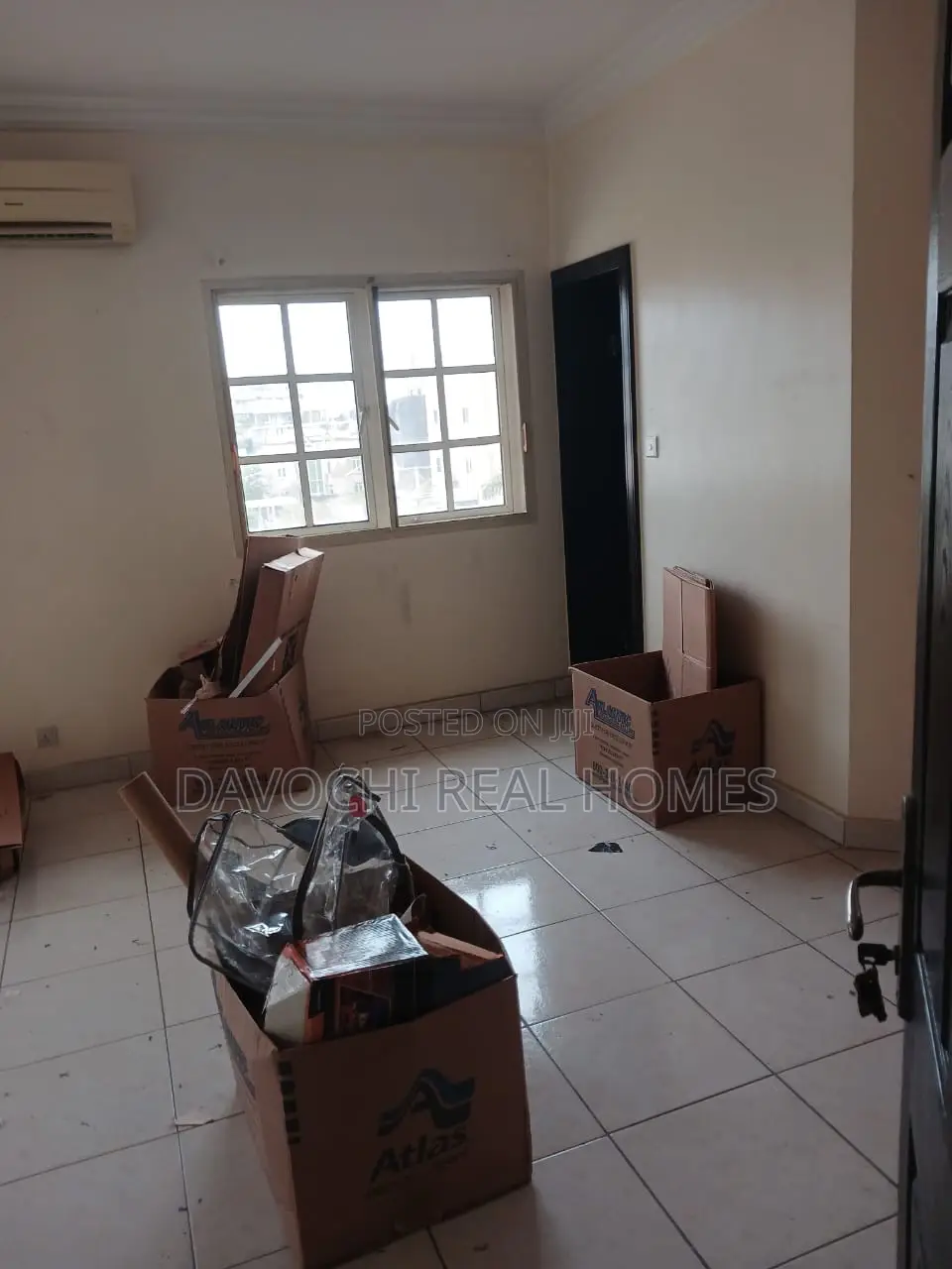 3bdrm Penthouse in Prince Alaba, Oniru, Victoria Island Extension in Victoria Island Extension