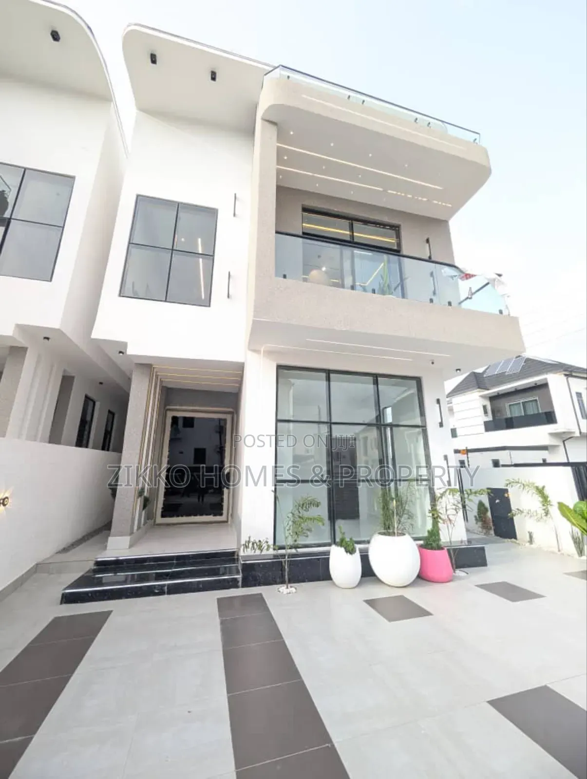4bdrm Duplex in Ajah for sale in Ajah