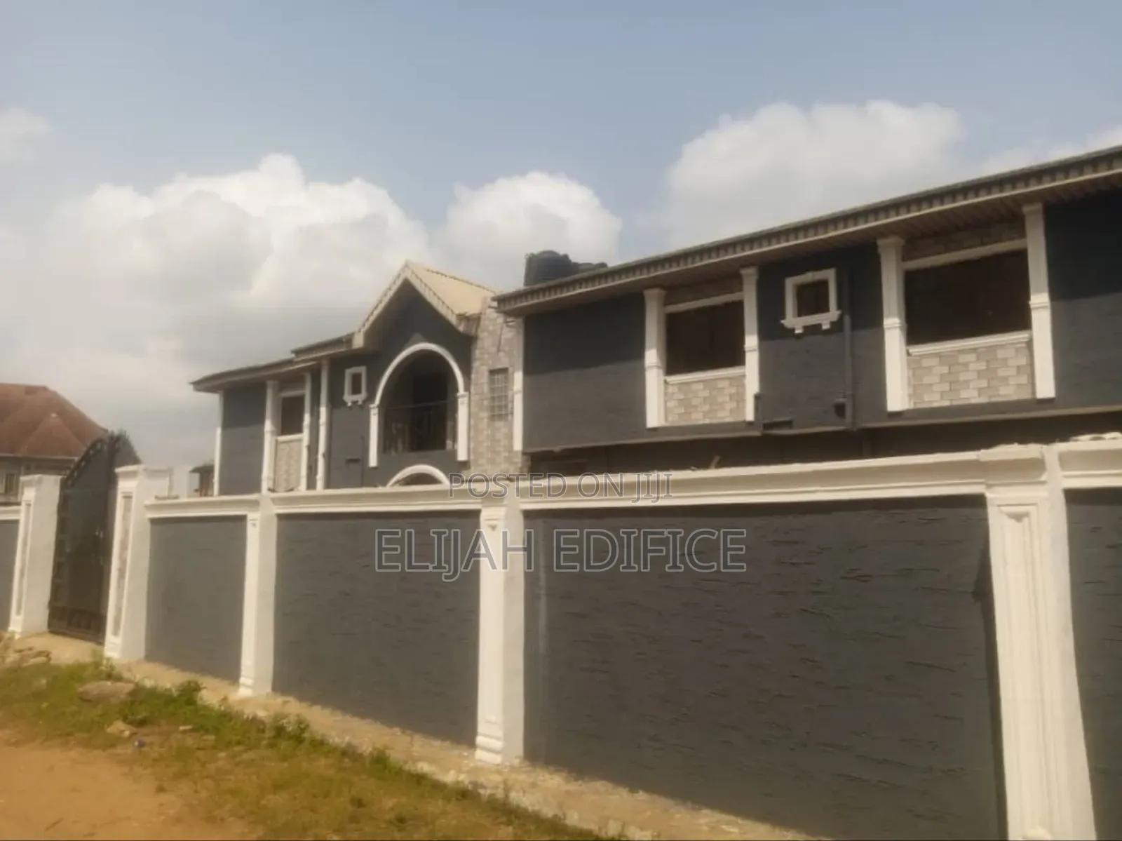 Furnished 10bdrm Duplex in Oreyo, Ikorodu for sale in Ikorodu