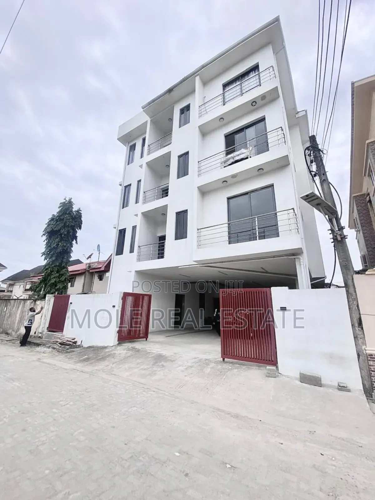 Furnished 2bdrm Apartment in Ajah, Agungi for sale in Agungi