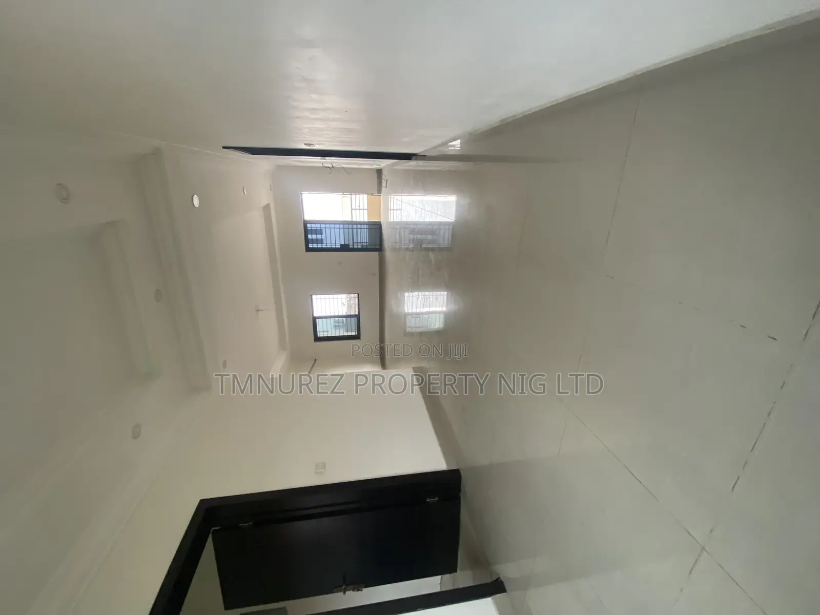 3bdrm Apartment in Osapa London, Lekki for rent in Lekki