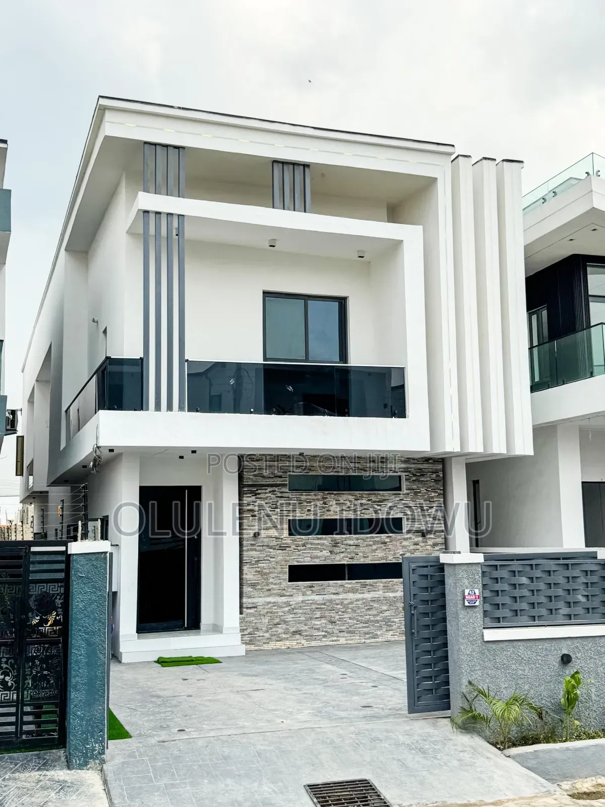 Furnished 5bdrm Duplex in Palm City Estate, Alimosho for sale in Alimosho