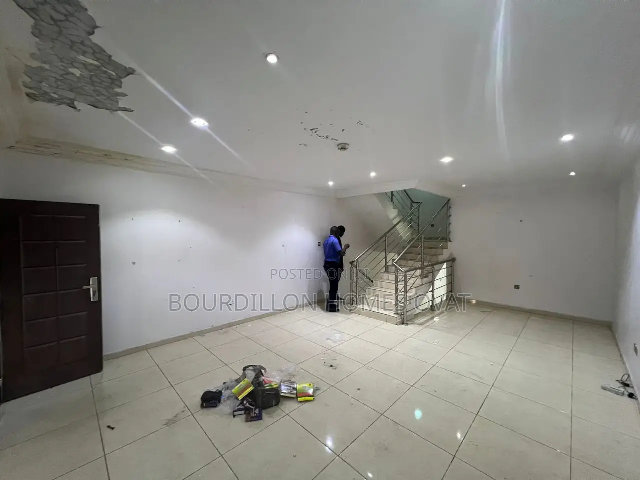 5bdrm Duplex in Osapa london for sale in Osapa london
