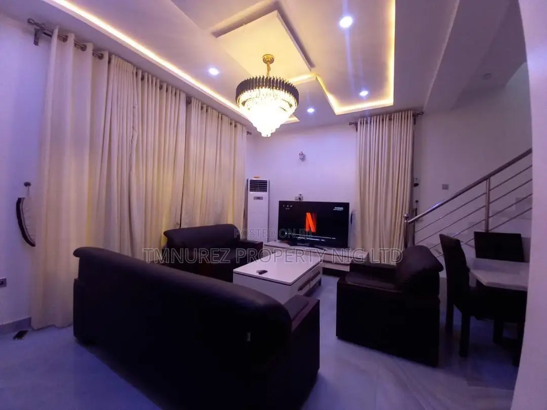 Furnished 5bdrm Duplex in Osapa London, Lekki for rent in Lekki