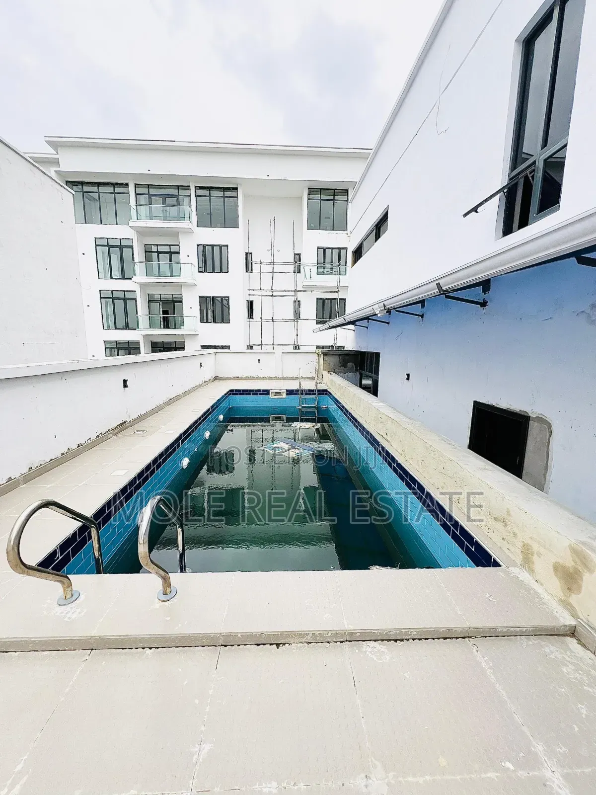 Furnished 5bdrm Duplex in Banana Island for rent in Banana Island