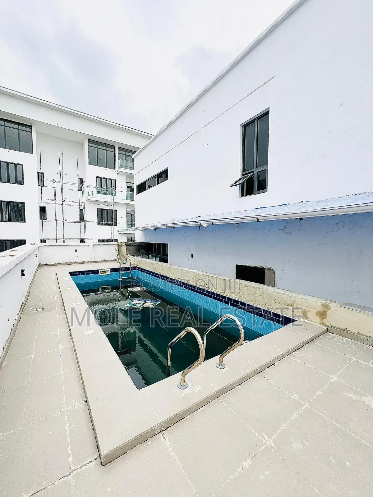 Furnished 5bdrm Duplex in Banana Island for rent in Banana Island