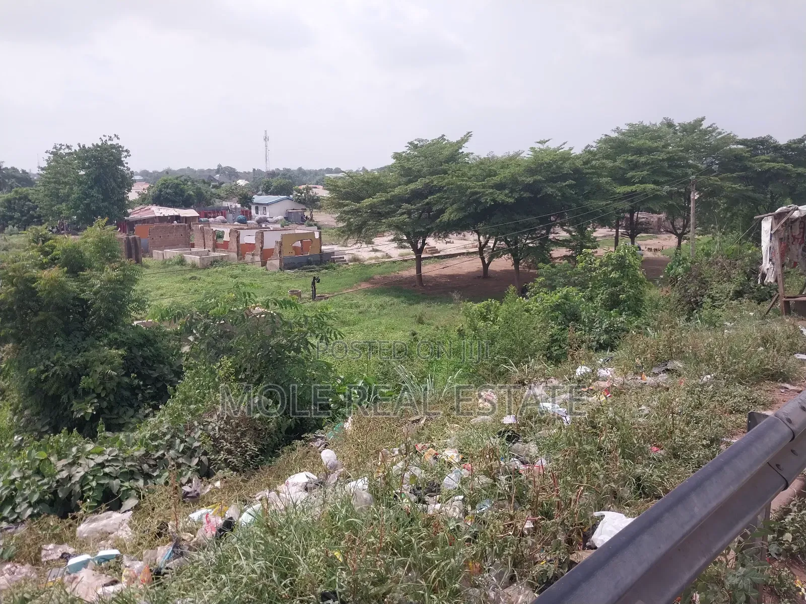 170 Acres Land Malo Petrol Station Lagos Ibadan Expressway in Sagamu
