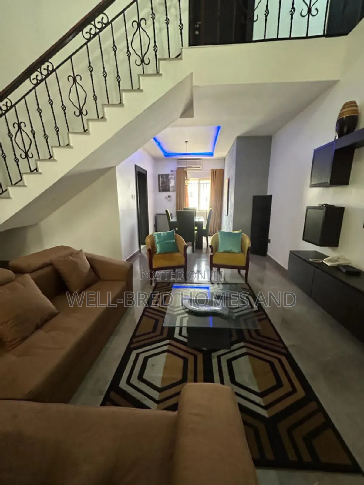 Furnished 3bdrm Maisonette in Lekki Phase 1 Offf for rent in Lekki Phase 1