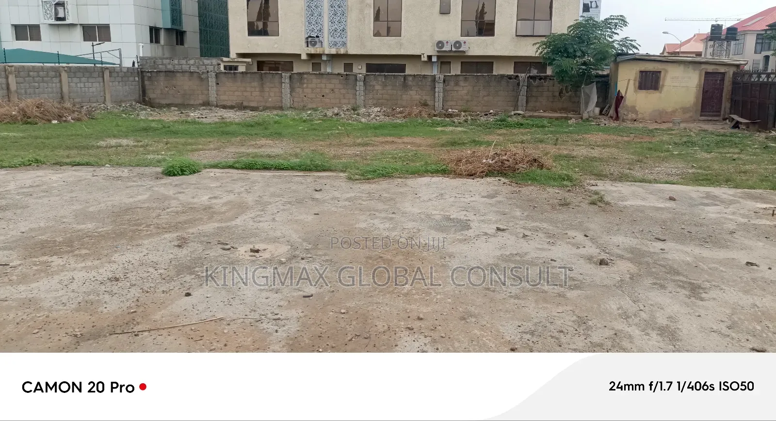 Just Out at Wuye Fully Tarred Road 800sqm Residential Land in Wuye
