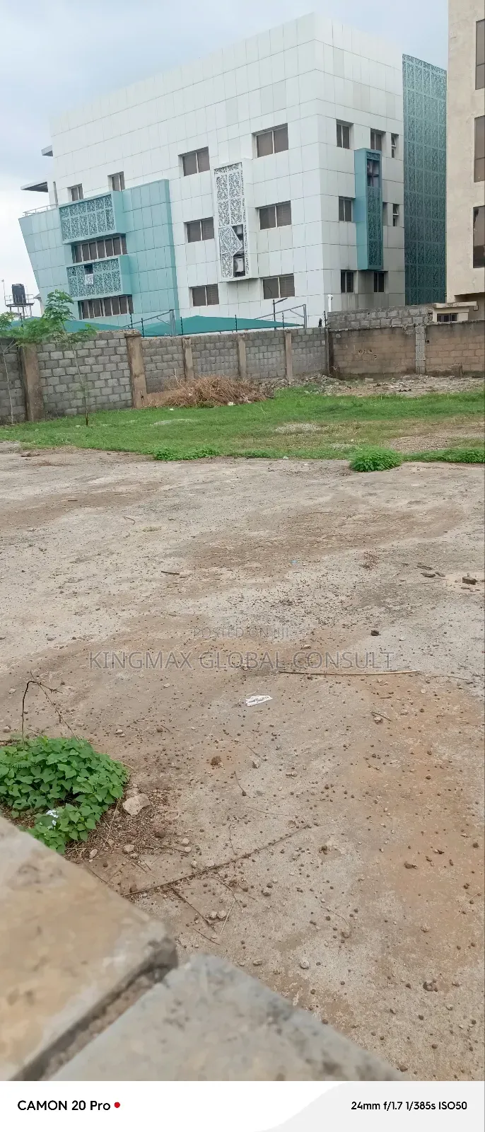 Just Out at Wuye Fully Tarred Road 800sqm Residential Land in Wuye