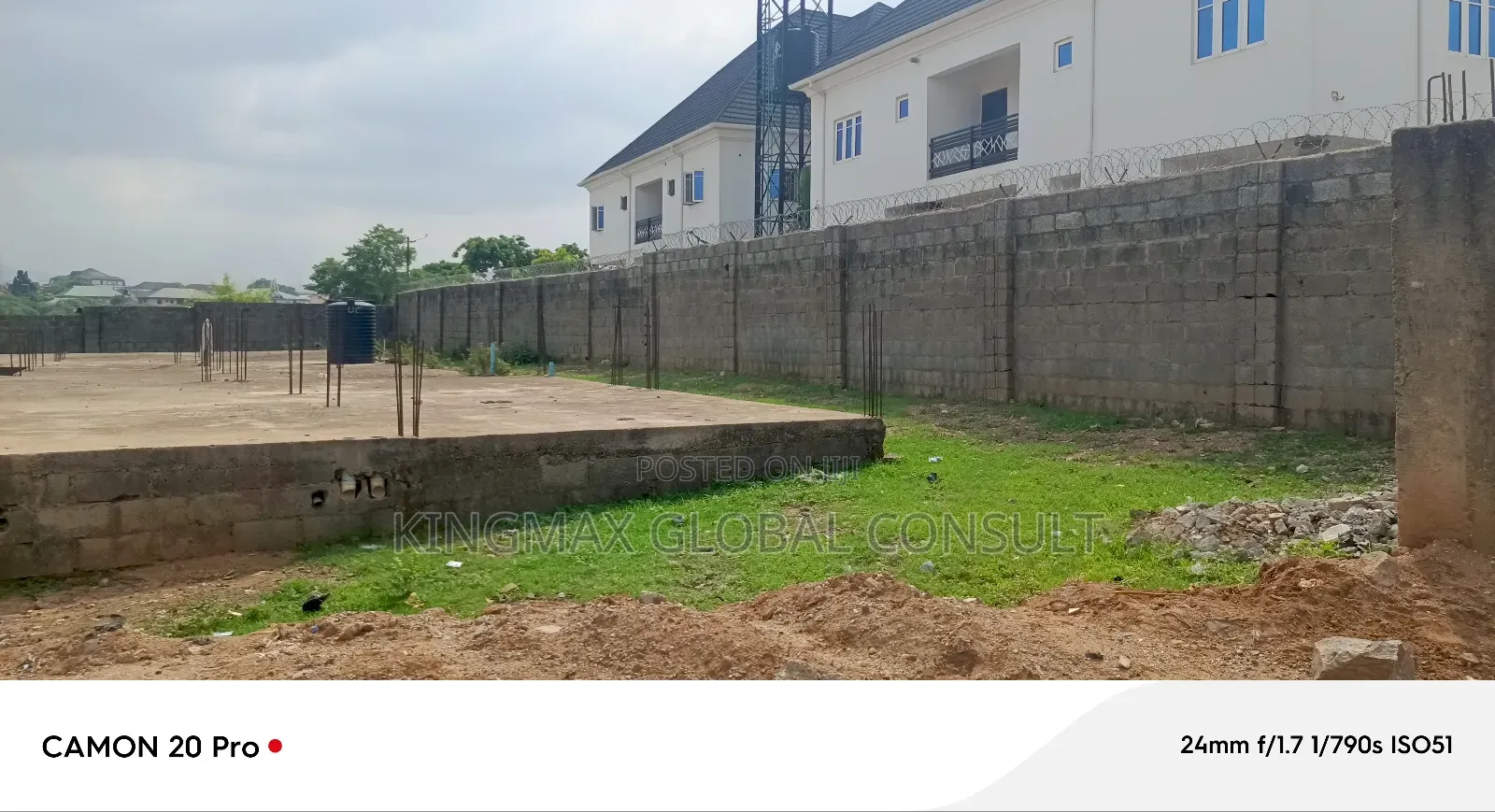 Land for Sale in Wuye Tarred Road 2018sqm Residential Plot in Wuye