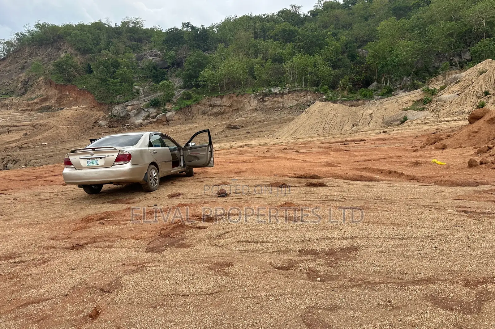 Estate Land For Sale in Idu Industrial