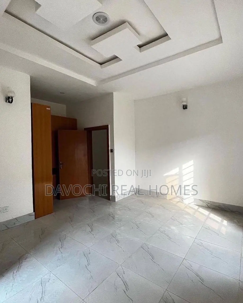 3bdrm Duplex in Ikota for rent in Ikota