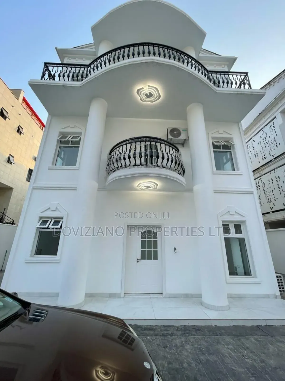 Furnished 4bdrm Duplex in Banana Island for sale in Banana Island