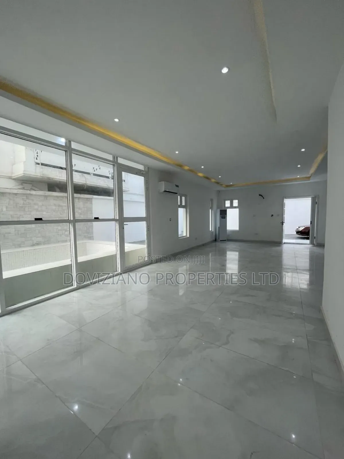 Furnished 4bdrm Duplex in Banana Island for sale in Banana Island