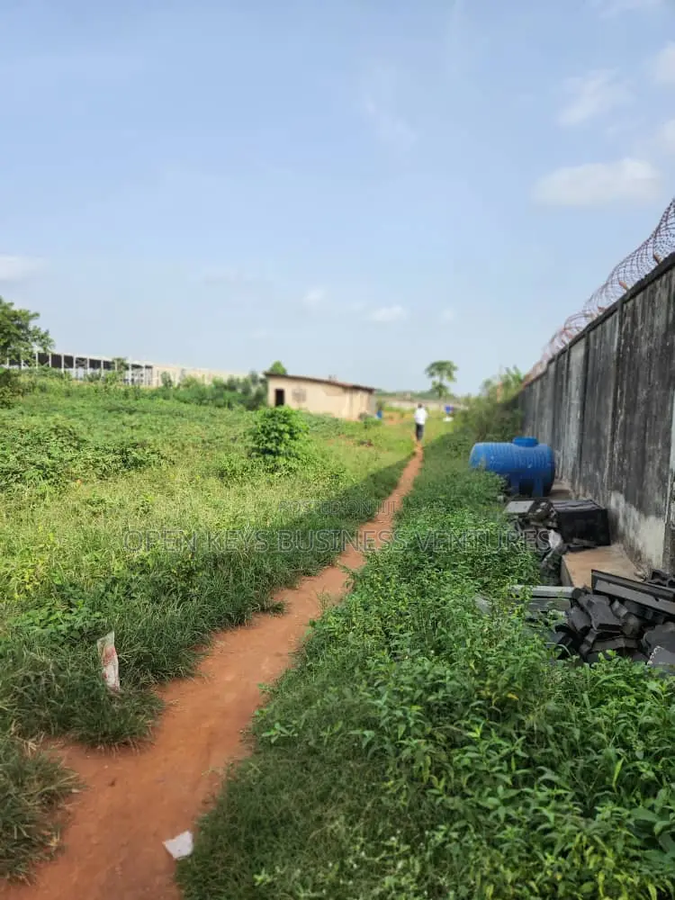 25 Acres of Industrial Land in Sagamu